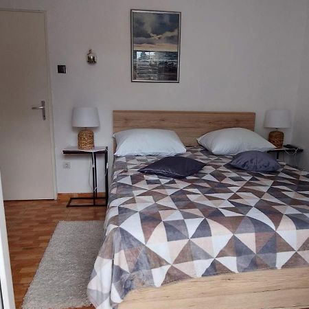 Apartments Mestral Baška Voda Zewnętrze zdjęcie