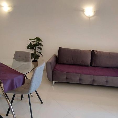 Apartments Mestral Baška Voda Zewnętrze zdjęcie