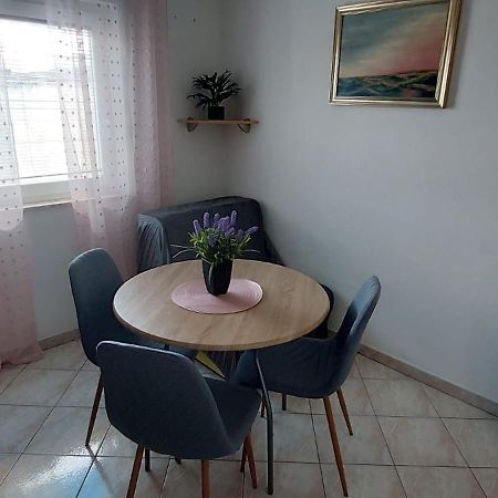 Apartments Mestral Baška Voda Zewnętrze zdjęcie