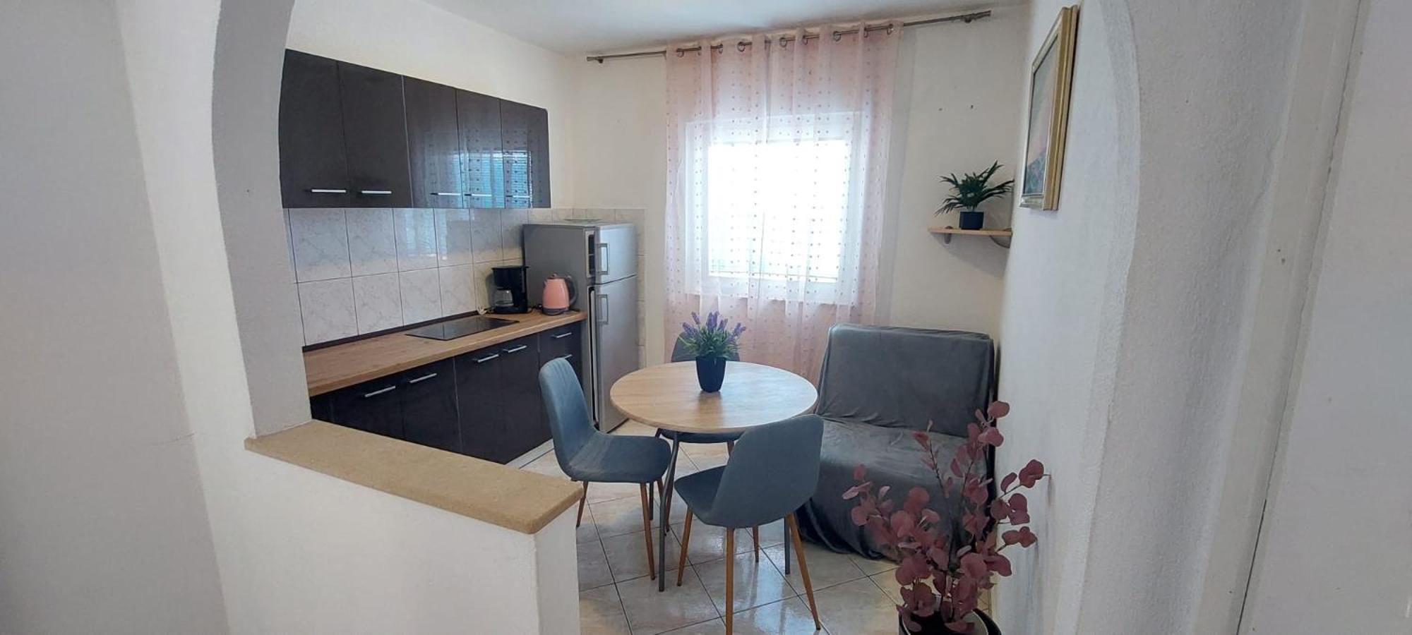 Apartments Mestral Baška Voda Zewnętrze zdjęcie